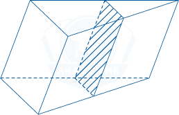 Треугольная призма с плоскостью, параллельной боковому ребру
